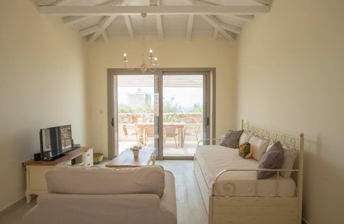 Riglia House | One Bedroom Villa - ROSE