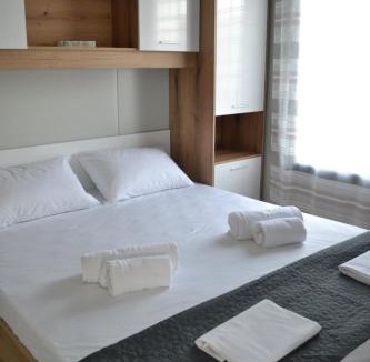 Sarti Villa | Oneiropagida House