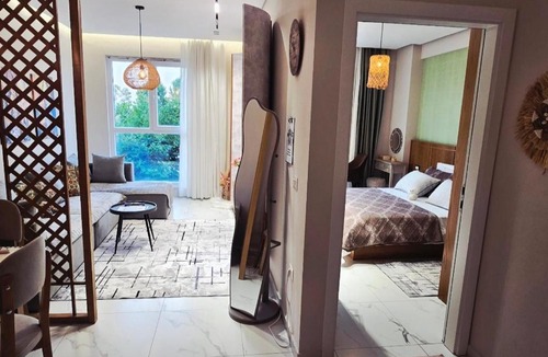 Golem Apartment | Only 60 seconds walk to the Beach
