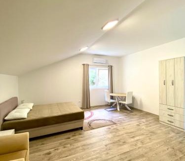 Orahovac Apartment | Orahovac Family Bay