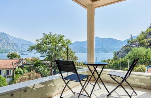 Orahovac Apartment | Orahovac Sea View