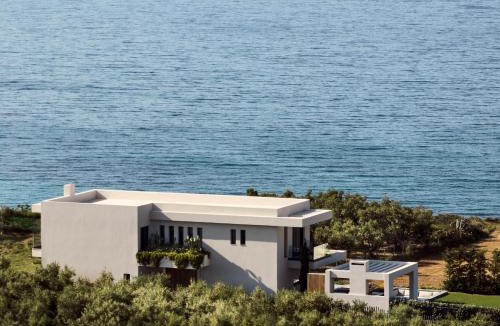 Tsilivi Villa | Oresteia Presidential Villa, a Legendary Retreat, By ThinkVilla
