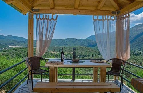 Spanokhorion House | Ostria House