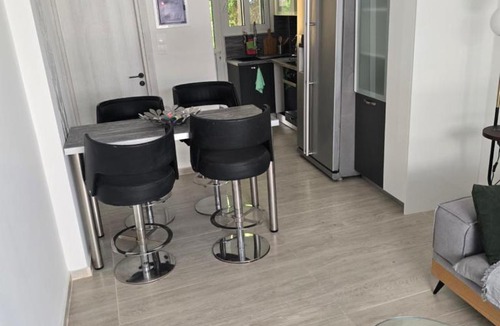 Petralona Apartment | Ovelix apartment