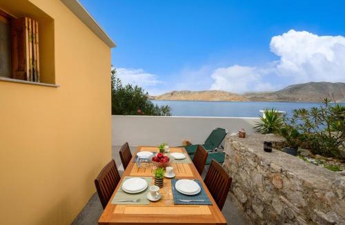 Pedi Apartment | Over The Sea Apartments