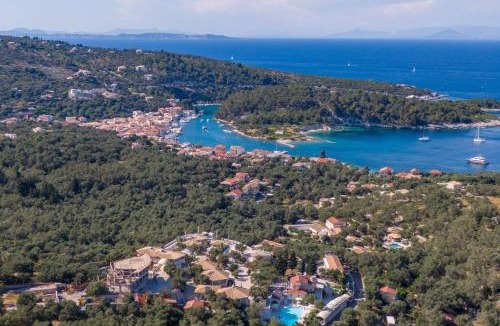 Gaios Villa | Paco's Resort Luxury Villa 31