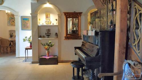 Perast Villa | Painter's House Historic Stone Villa with Sea View