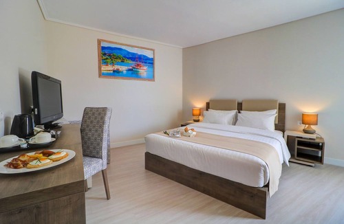Glyfada Hotel | Palace Hotel Athens Riviera