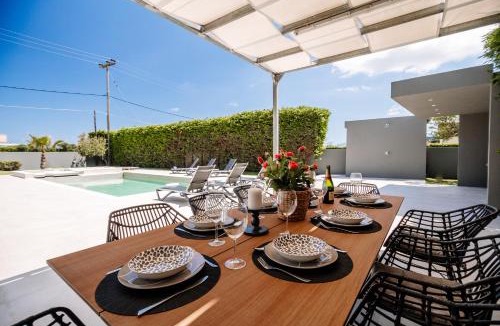 Neromilos Villa | Palaz Villa