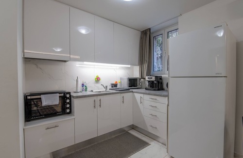 Palaio Faliro Apartment | Paleo Faliro Gardenbay