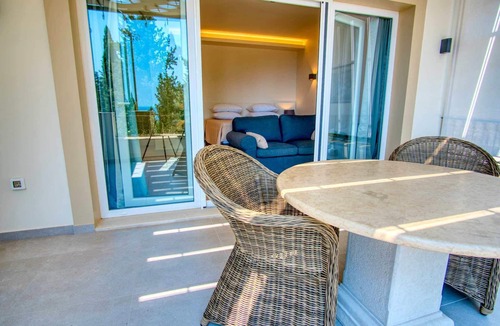 Petaleia Cottage | Paleopetres K-Nine - Premium Suite - Sea Views - Beach - Pool - Kalami