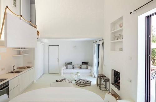 Gaios Villa | Panayia View - Six Bedroom Villa, Sleeps 14