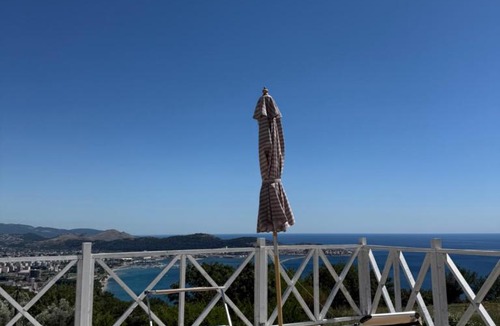 Susanj House | Panorama View Holiday Home
