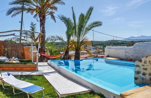 Pagkalochori Villa | Panoramic Villa with Private Pool near Παγκαλοχώρι