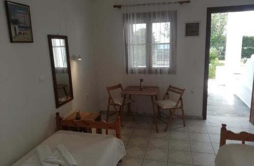 Acherounes Apartment | Pansion Katerina Skyros