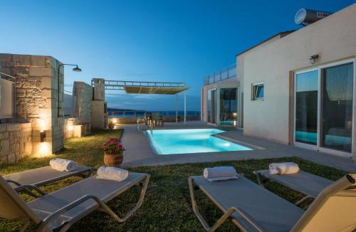 Kato Stalos Villa | Pantanassa Villa Thalia