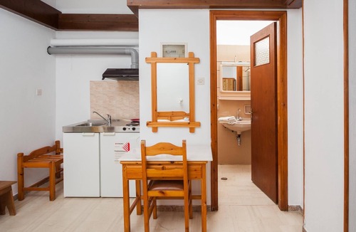 Agios Dimitrios Apartment | Paradeisos Double Room 3