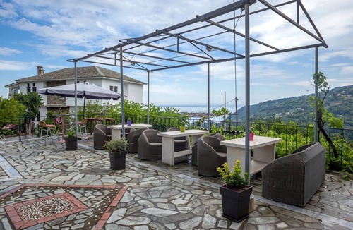 Agios Dimitrios Apartment | Paradeisos Double Room With Balcony 5