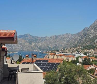 Skaljari Apartment | Paradise Bay Apartments