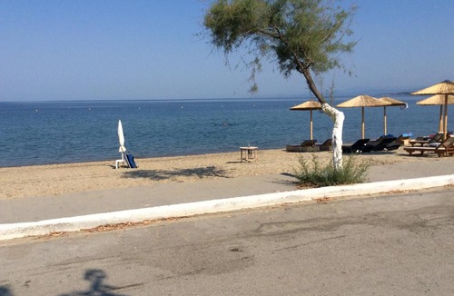 Neos Marmaras House | Paradise Blue