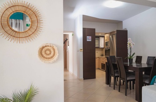 Kremasti House | Paradise Family Home in Paradisi near the Beach