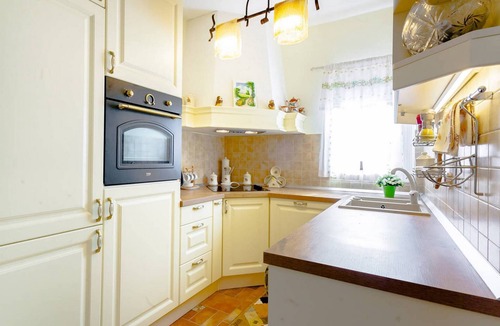 Karuc Villa | "Paradise Lake House" at National Park Skadar Lake
