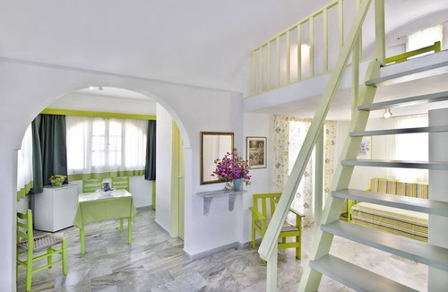 Akrotiri Apartment | Paradise Resort