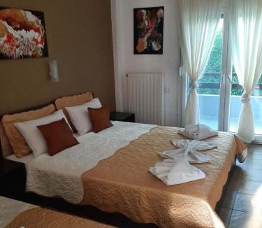 Elia Apartment | Paradise studios