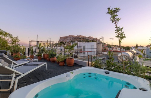 Plaka Apartment | Paradise Suite with Jacuzzi & Acropolis view