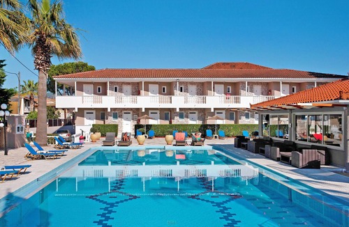 Agrilia Apartment | Paradise Zante Superior Studio 5 with Shared Pool & Wi-Fi