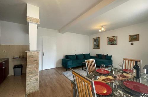 Velji Vinogradi Apartment | Parapid Apartments Budva