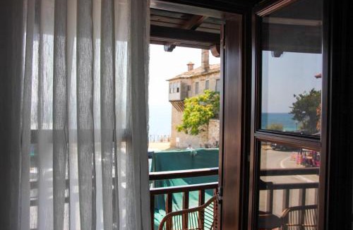 Ouranoupoli Apartment | Pari House
