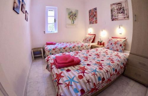 Agios Ioannis Apartment | PARIS HOUSE