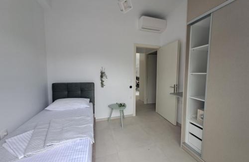 Mytikas House | paris villas