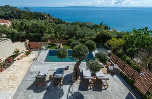 Zakynthos Town Villa | Pasithea Elegant Villa