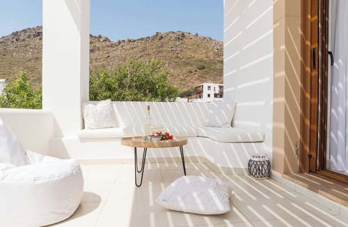 Skala Apartment | Patmos Sunshine Houses | 5-Min Walk to Skala Square
