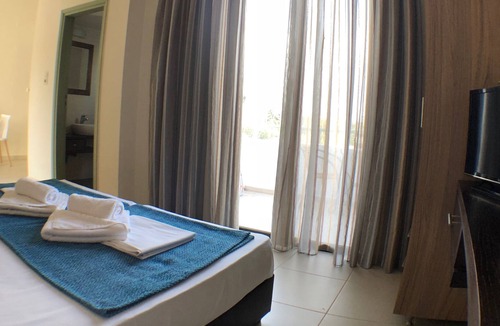 Platanes Apartment | Peace of mind in the heart of Platanes.