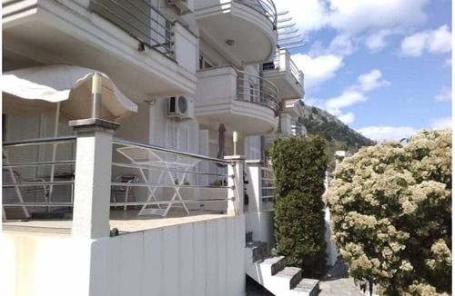 Kotor Apartment | Peaceful Apartment in Kotor Bay