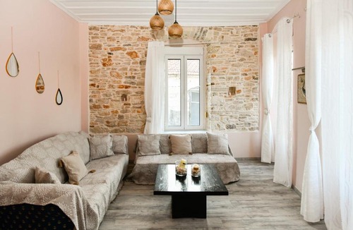 Mitilinii Apartment | Peaceful Getaways in Samos