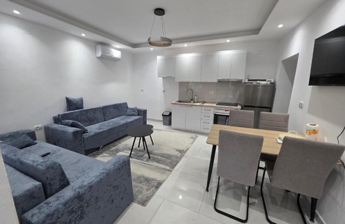 Permet House | Peaceful House