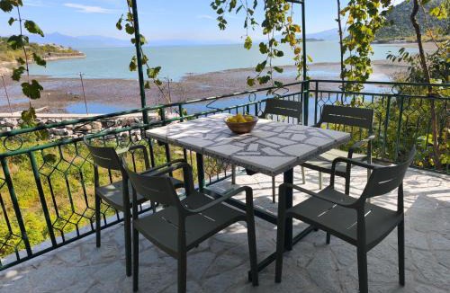 Karuc House | Pelican Bay House - Skadar Lake