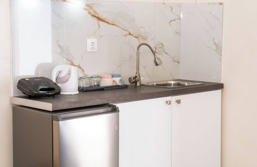 Gouvia Apartment | Penelope Luxury Sea Front Studios