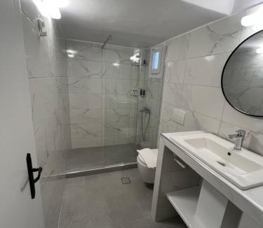 Agios Georgios House | Pension St.George Rooms & Studios
