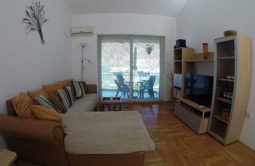 Prcanj Apartment | Penthouse Apartment With Stunning Sea And Mountain Views