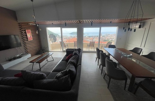 Podmaine Apartment | Penthouse in Budva—Pure Luxury, 140 m², Panoramic View, Sleeps 8