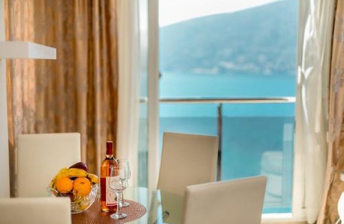 Topla Apartment | Penthouse View HN