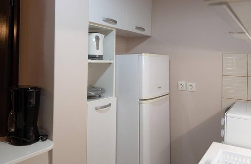 Agios Panteleimonas Apartment | Penthouse with Acropolis view in Attiki Metro