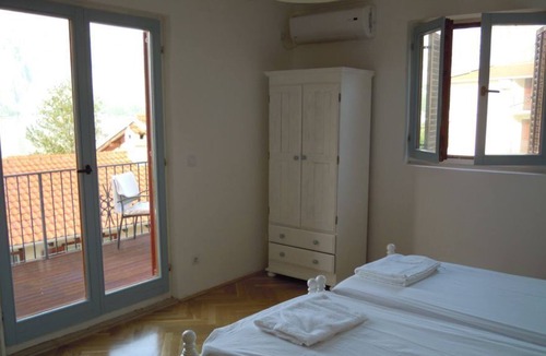 Prcanj Apartment | Penthouse with stunning views across Kotor Bay