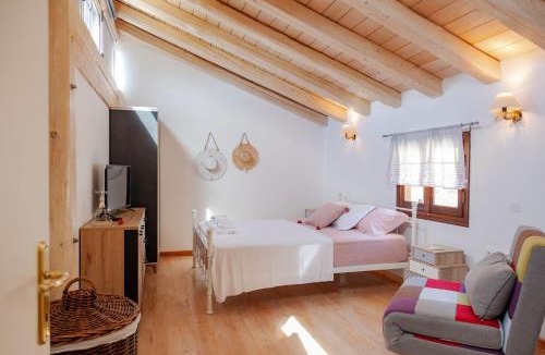 Aleimmatades Villa | Perfect Escape Luxurious Villa Anastasia Tranquil Retreat in Arkadades Greece
