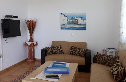 Gennadi House | Perfect vacation in a beautiful holiday house with pool, garden, wifi | Rhodos